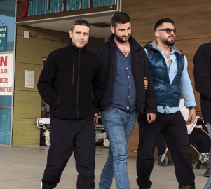 Bursa’da narko ekipleri uyuşturucu tacirlerini suçüstü yakaladı