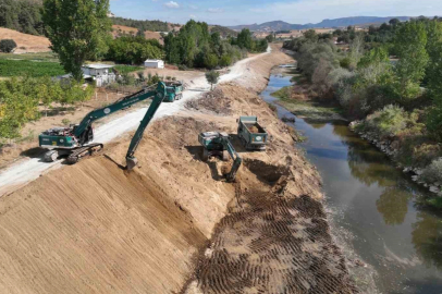Yenişehir Göksu Çayı ıslah çalışmaları hızla devam ediyor