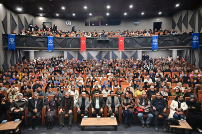 Nurullah Genç Yıldırımlılarla buluştu