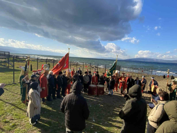 Patrikhane’ye mehterli cevap