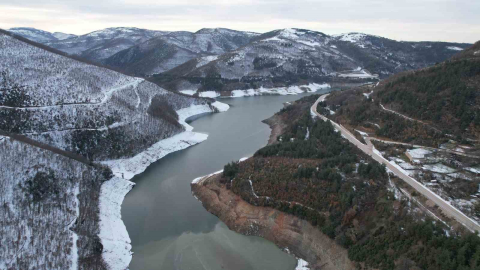 Bursa’da kar yağışları barajlara can suyu oldu