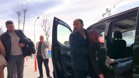 Kayınbirader ile enişte kavgasında 1 ağır yaralı