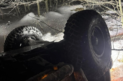 İnegöl’de cip uçuruma yuvarlandı