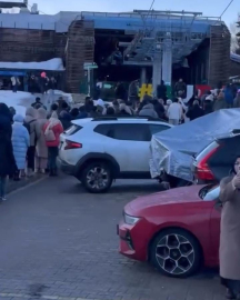 Uludağ’da teleferik kuyruğu metrelerce uzadı