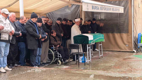 Bursa’da damadı tarafından öldürülen kayınpeder son yolculuğuna uğurlandı