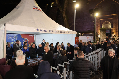 Ulu Cami’de Ramazan’a tatlı başlangıç