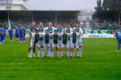 Bursaspor deplasmanda Menemen'i 3 golle geçti