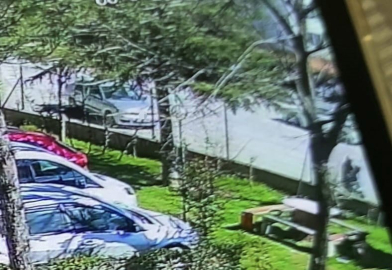 El freni çekilmeyen otomobil faciaya sebep oldu: 1 ölü, 2 ağır yaralı