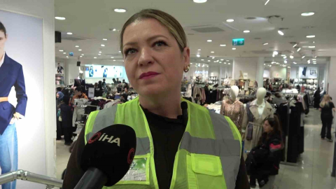 Bursa’da ihtiyaç sahibi 400 çocuğa bayram sevinci