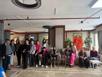 Burtom’dan huzurevi sakinlerine ziyaret