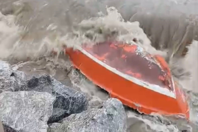 Gemlik ve Kumla’yı lodos vurdu, çok sayıda tekne battı