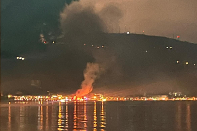 Kurşunlu Sahili’nde gece yarısı yangın paniği