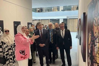 "What’s In My Head" sergisi sanatseverlerle buluştu
