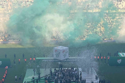 Bursa’da tarihi akşam, timsah geri döndü