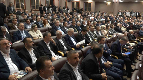 Bakan Bolat, Bursa’da iş adamlarıyla bir araya geldi