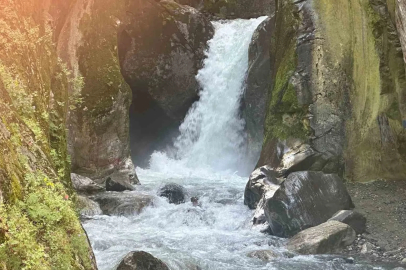 Saitabat Şelalesi eski ihtişamlı günlerine döndü