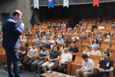 Yıldırım Belediyesi’nden ailelere rehberlik eğitimi