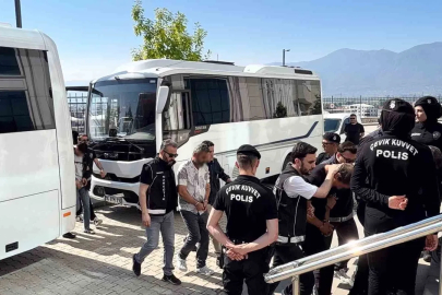 Bursa merkezli 4 ildeki uyuşturucu operasyonunda 40 tutuklama
