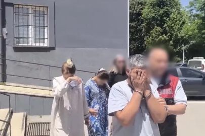 Çaldıkları çelik kasayla yakalandılar: 1.8 milyonluk ziynet sahibine teslim edildi
